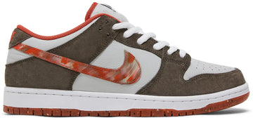 Crushed D.C. x Nike SB Dunk Low 