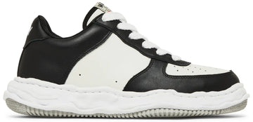 MAISON MIHARA YASUHIRO WAYNE LOW OG SOLE LEATHER SNEAKER (BLACK/WHITE)