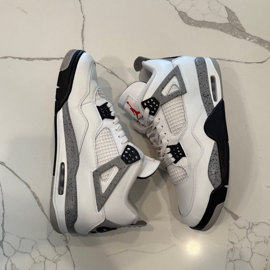 Air Jordan 4 Retro 
