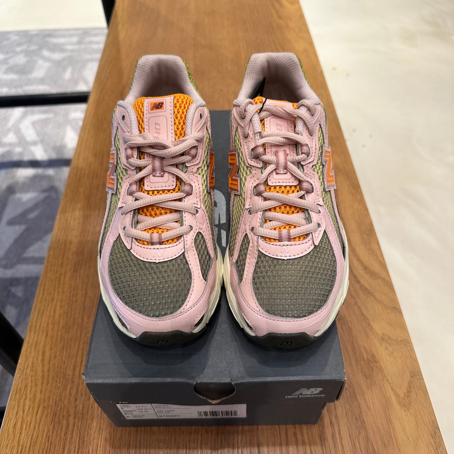 New Balance 740 Concepts 