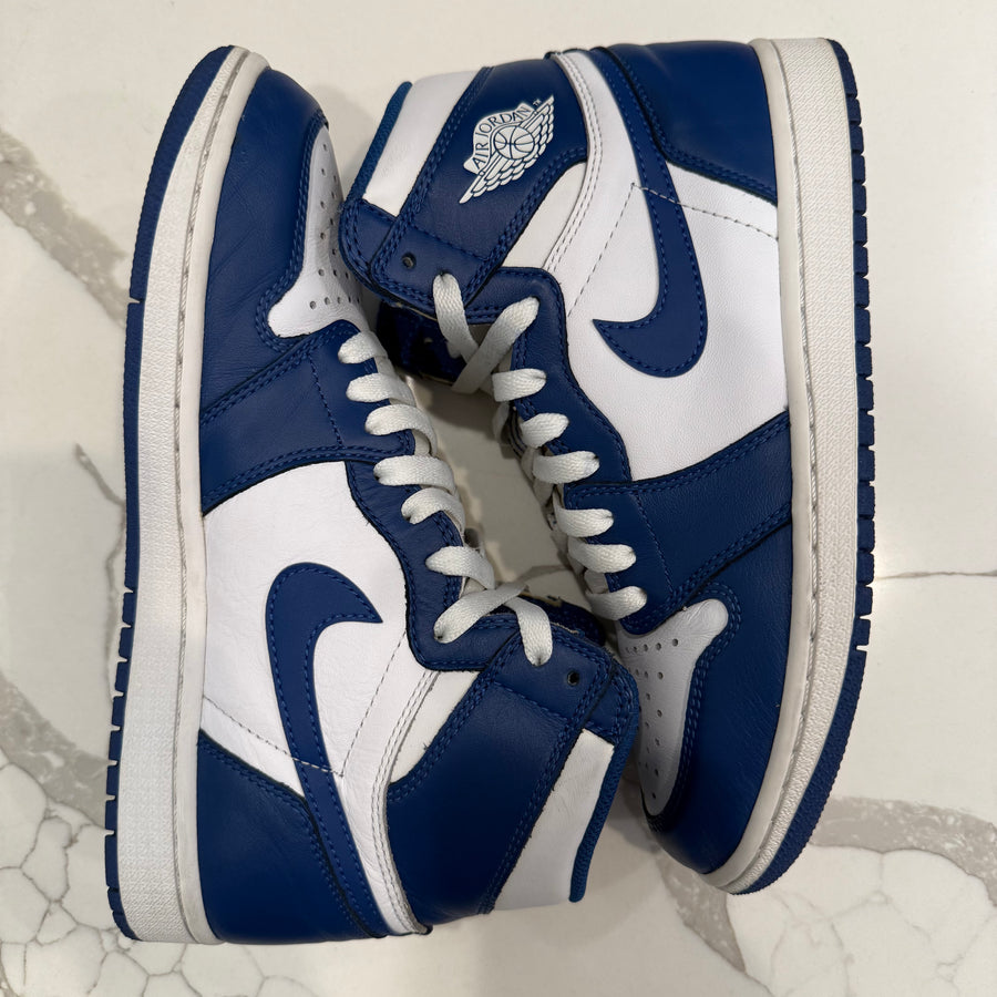 Air Jordan 1 Retro 
