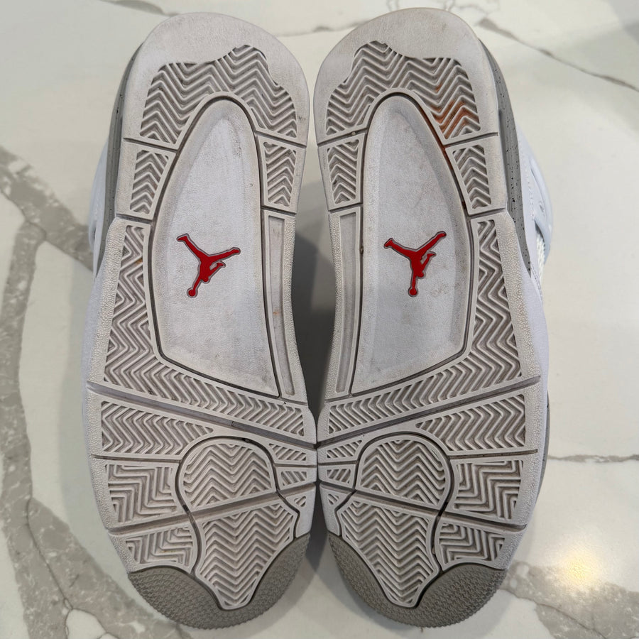 Air Jordan 4 Retro 