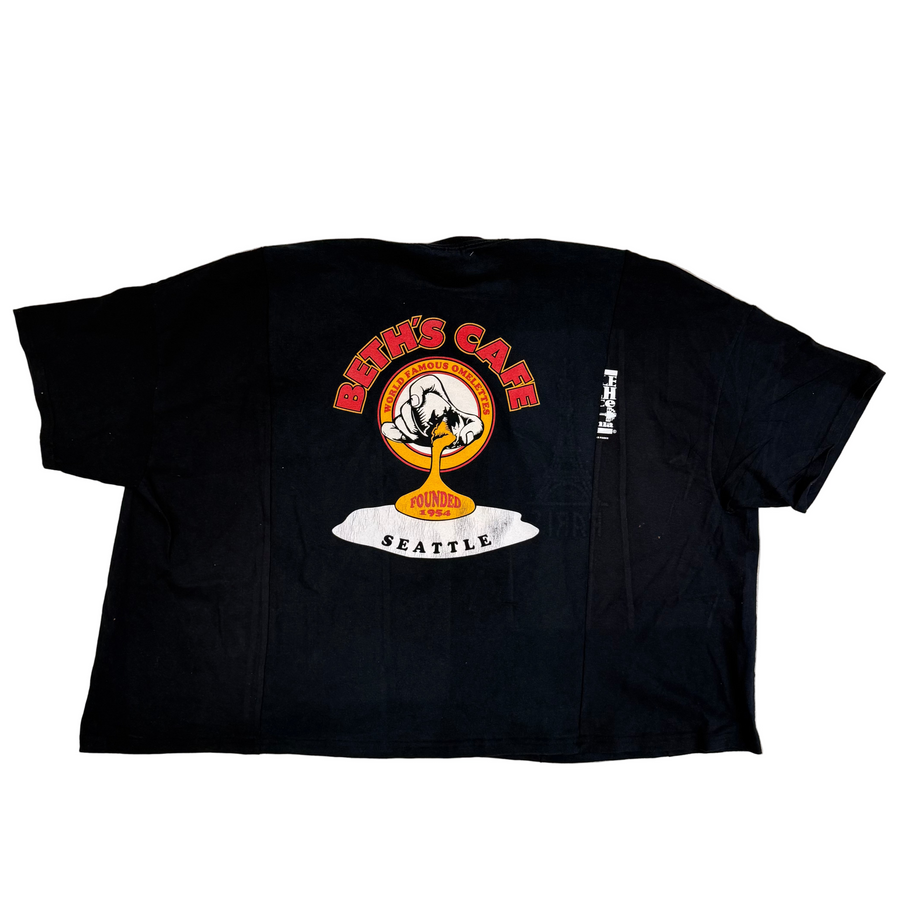 Amis Et Fleurs Repair Service Tee (Black)