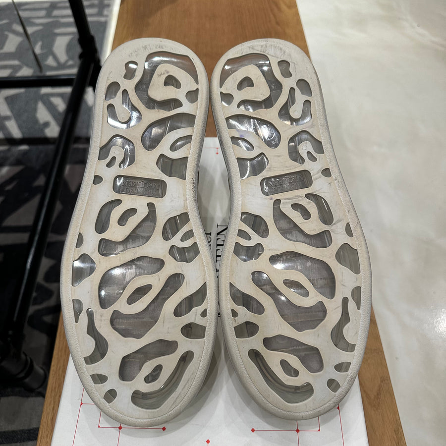 Alexander McQueen Oversized Clear Sole Multicolor (USED 44M)