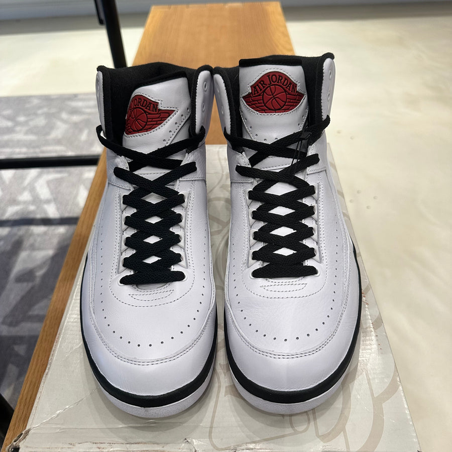 Air Jordan 2 Retro OG Chicago (USED 12)