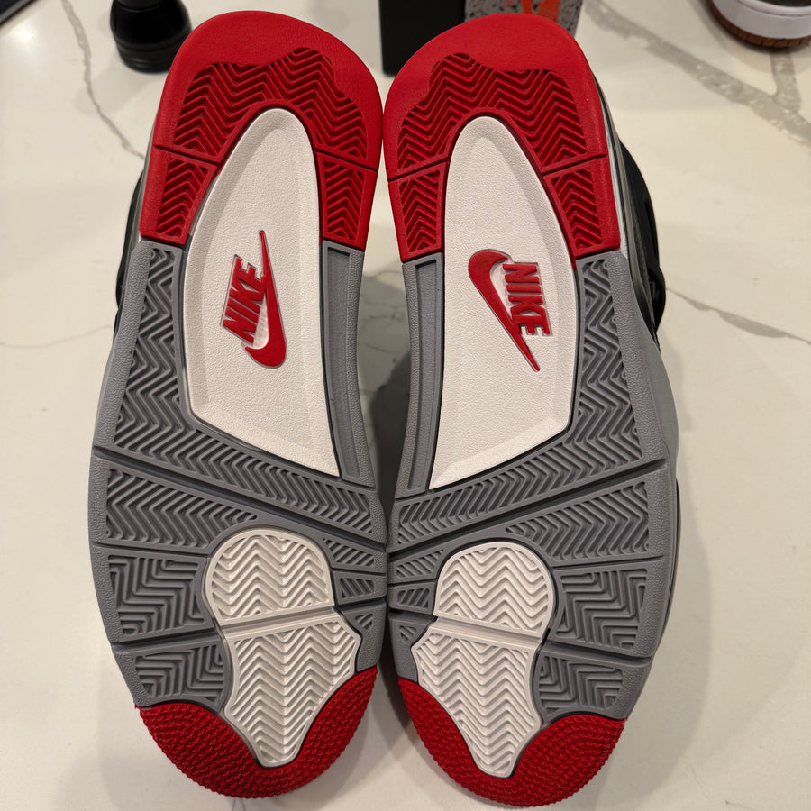 Air Jordan 4 Retro 