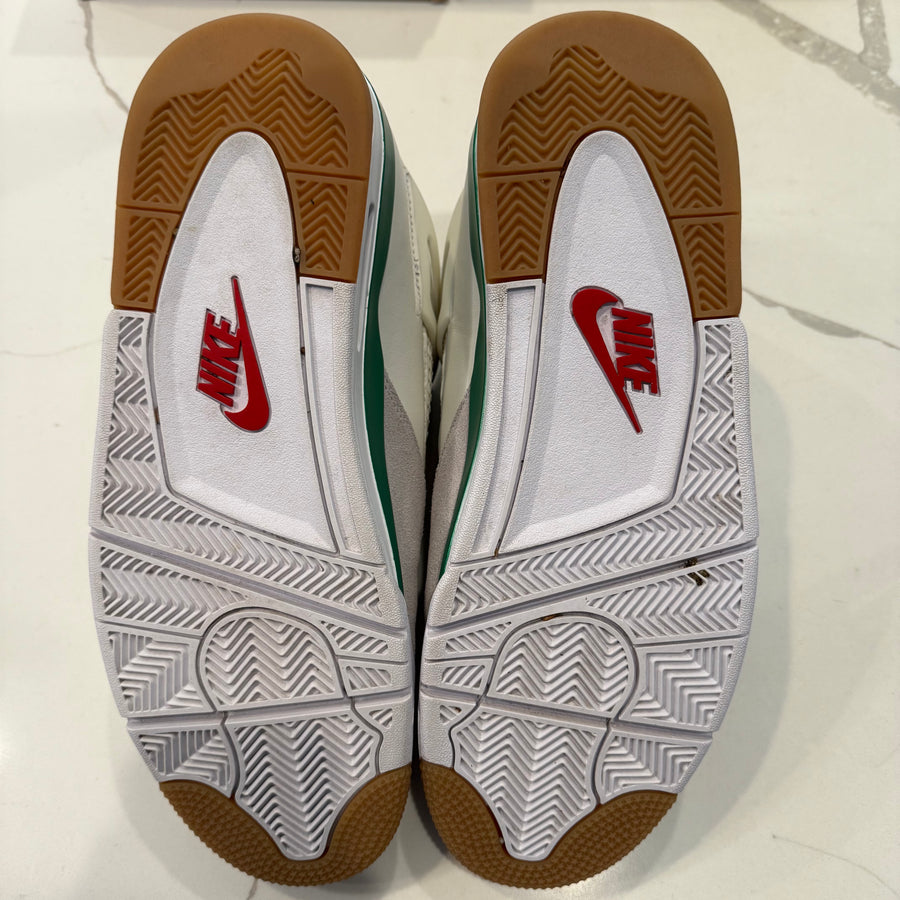 Air Jordan 4 Retro SB 
