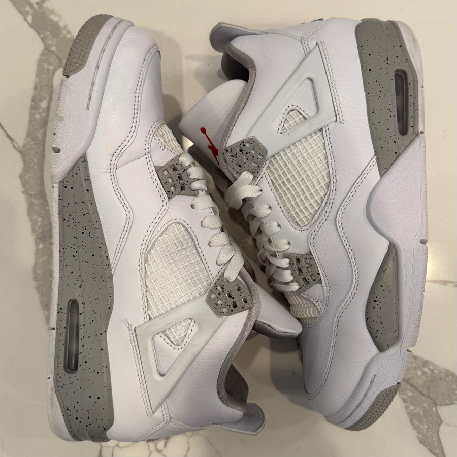 Air Jordan 4 Retro 