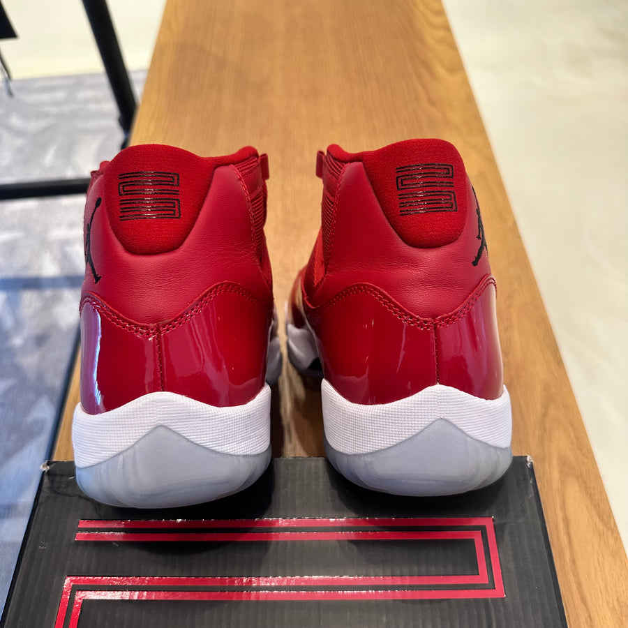 Air Jordan 11 Retro 