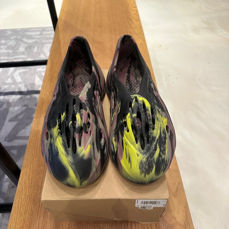 adidas Yeezy Foam RNR MX 