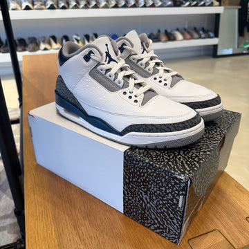 Jordan 3 Retro Midnight Navy (USED 9.5M