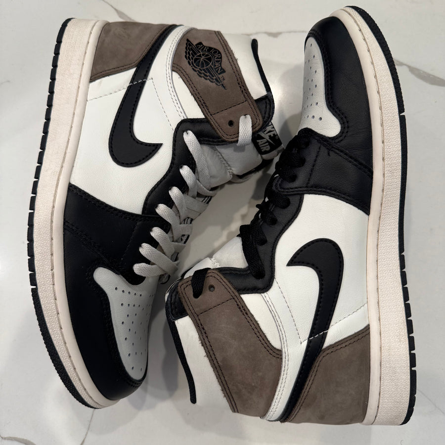 Air Jordan 1 Retro 