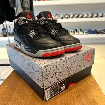 Air Jordan 4 Retro 