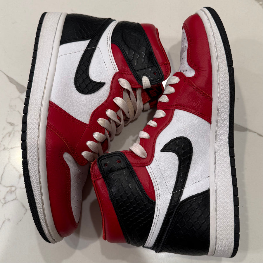 WMNS Air Jordan 1 Retro 