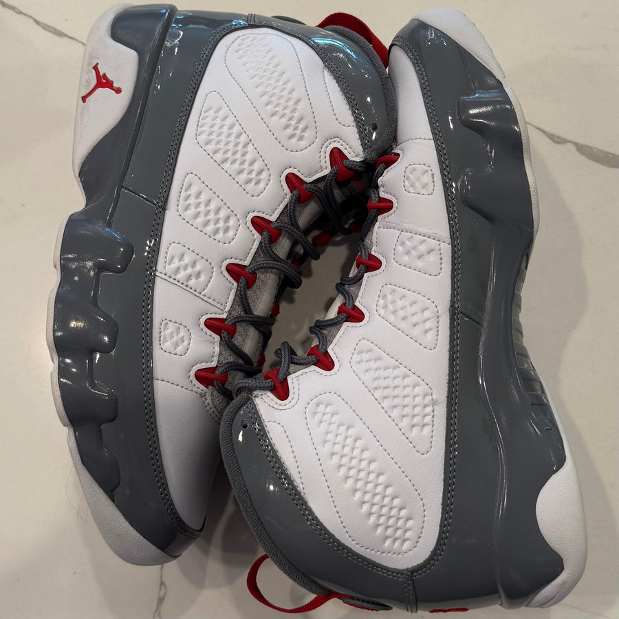 Air Jordan 9 Retro 