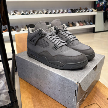 Air Jordan 4 Retro SE 