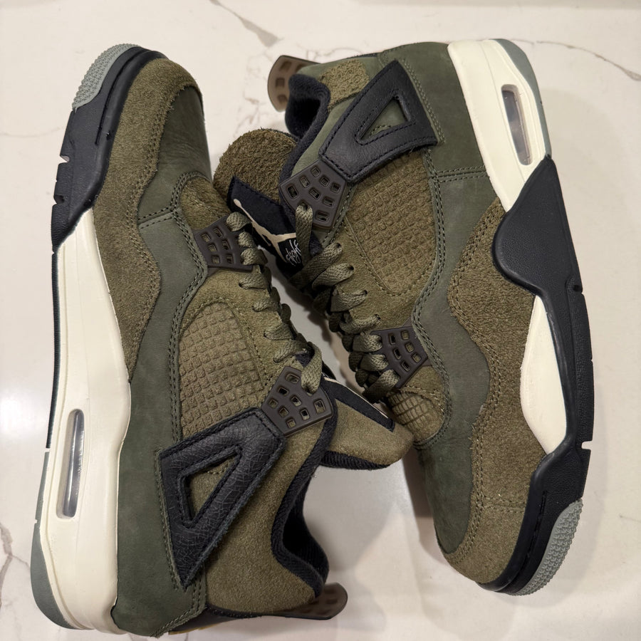 Air Jordan 4 Retro SE 