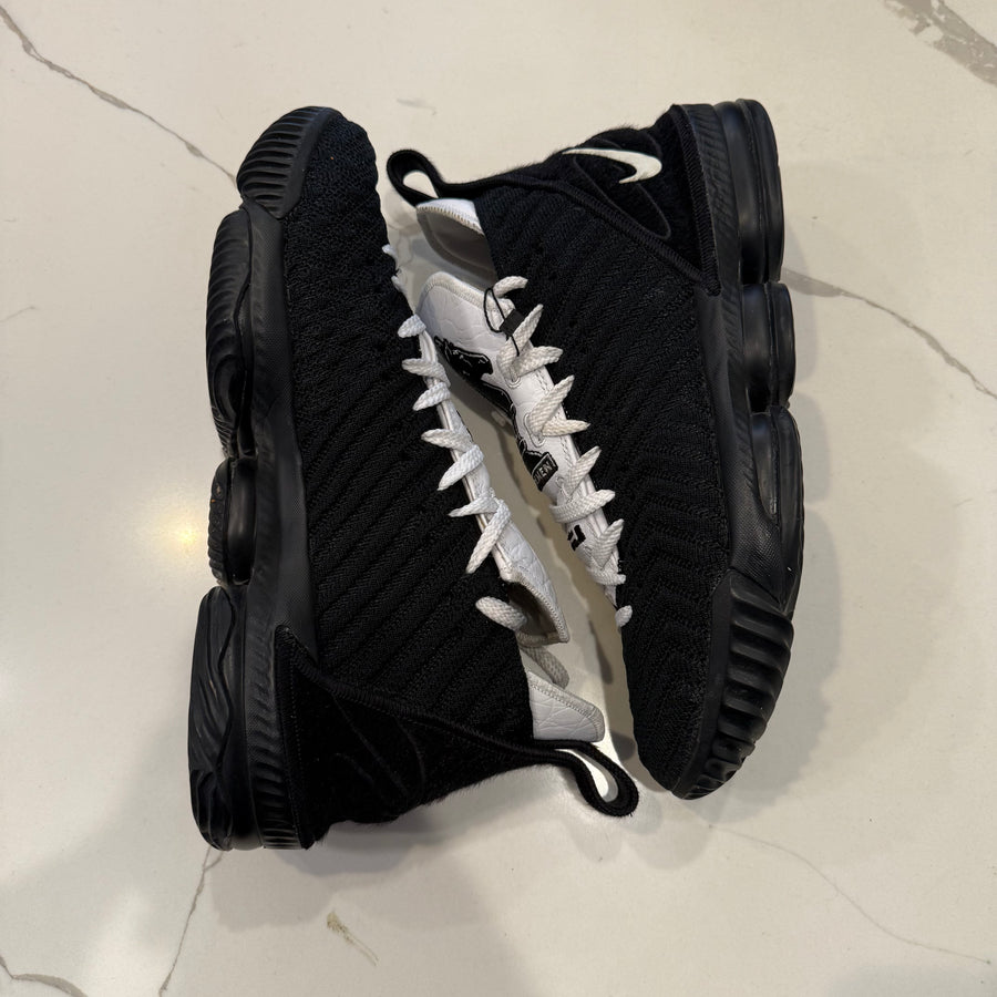 Nike LeBron 16 