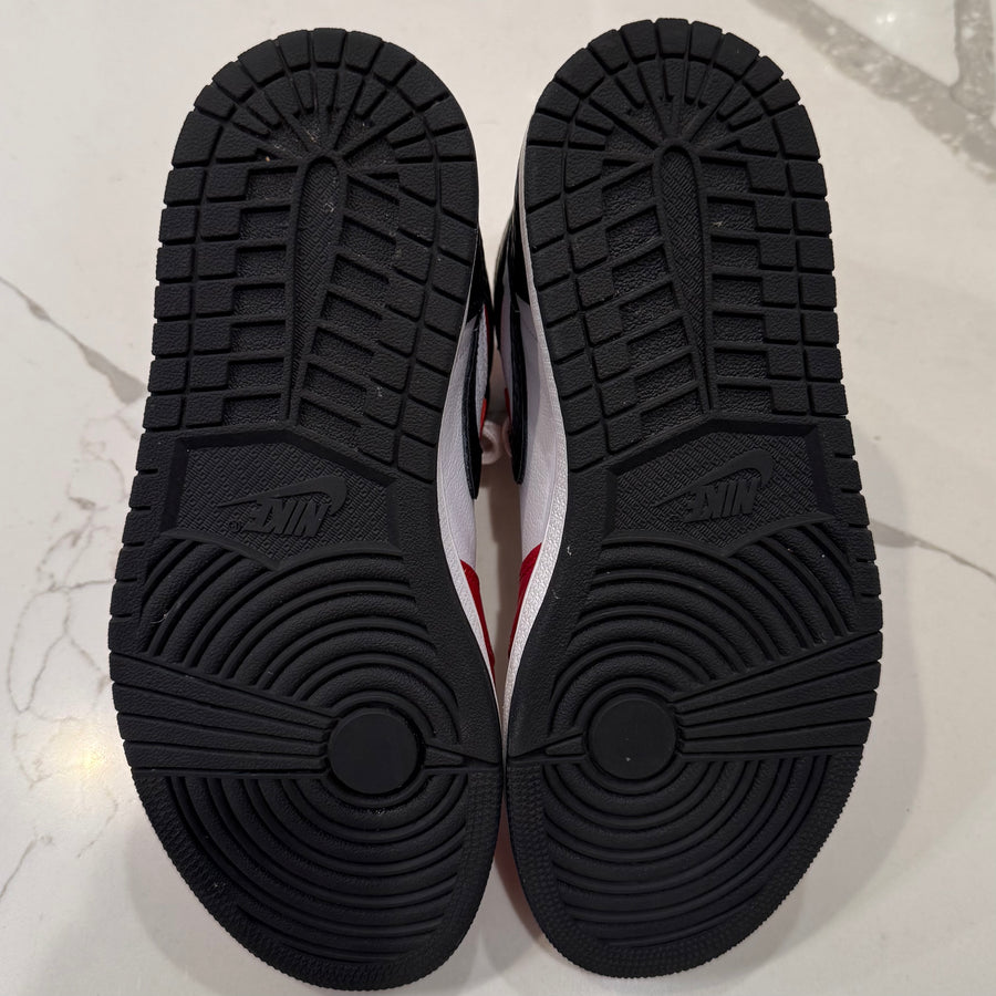 WMNS Air Jordan 1 Retro 