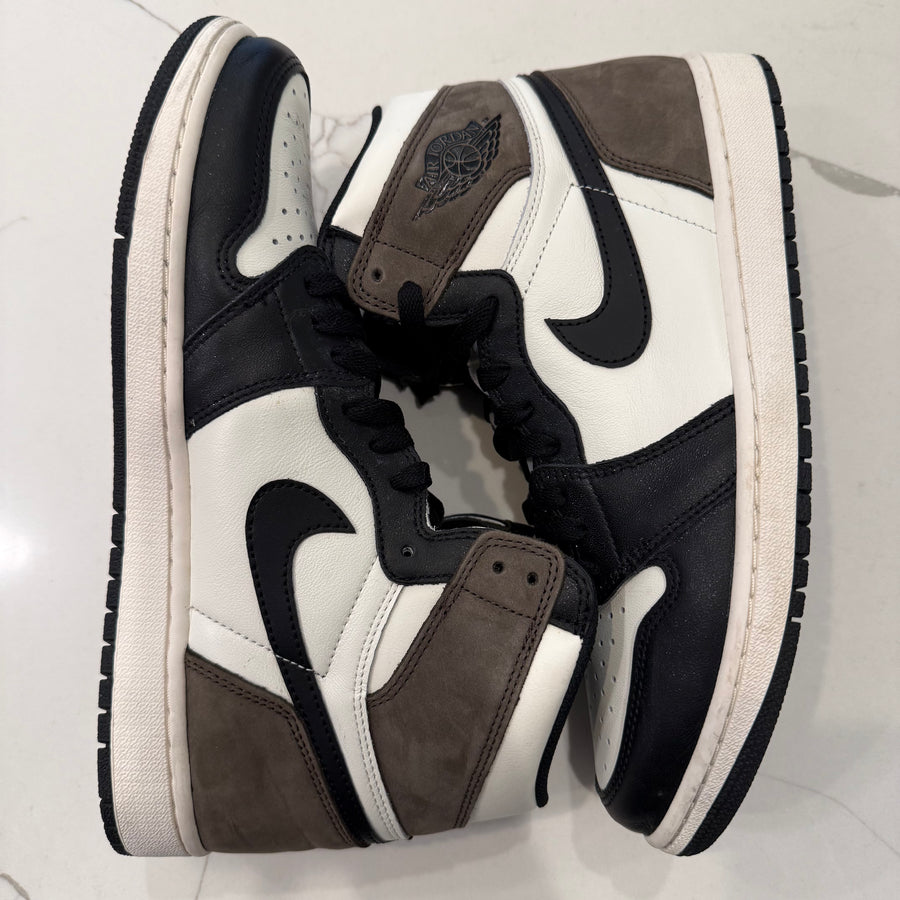 Air Jordan 1 Retro 
