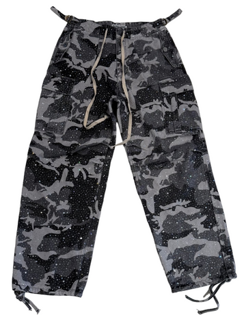 BF | Vale Forever Crystal Camo Cargos [USED 30W]