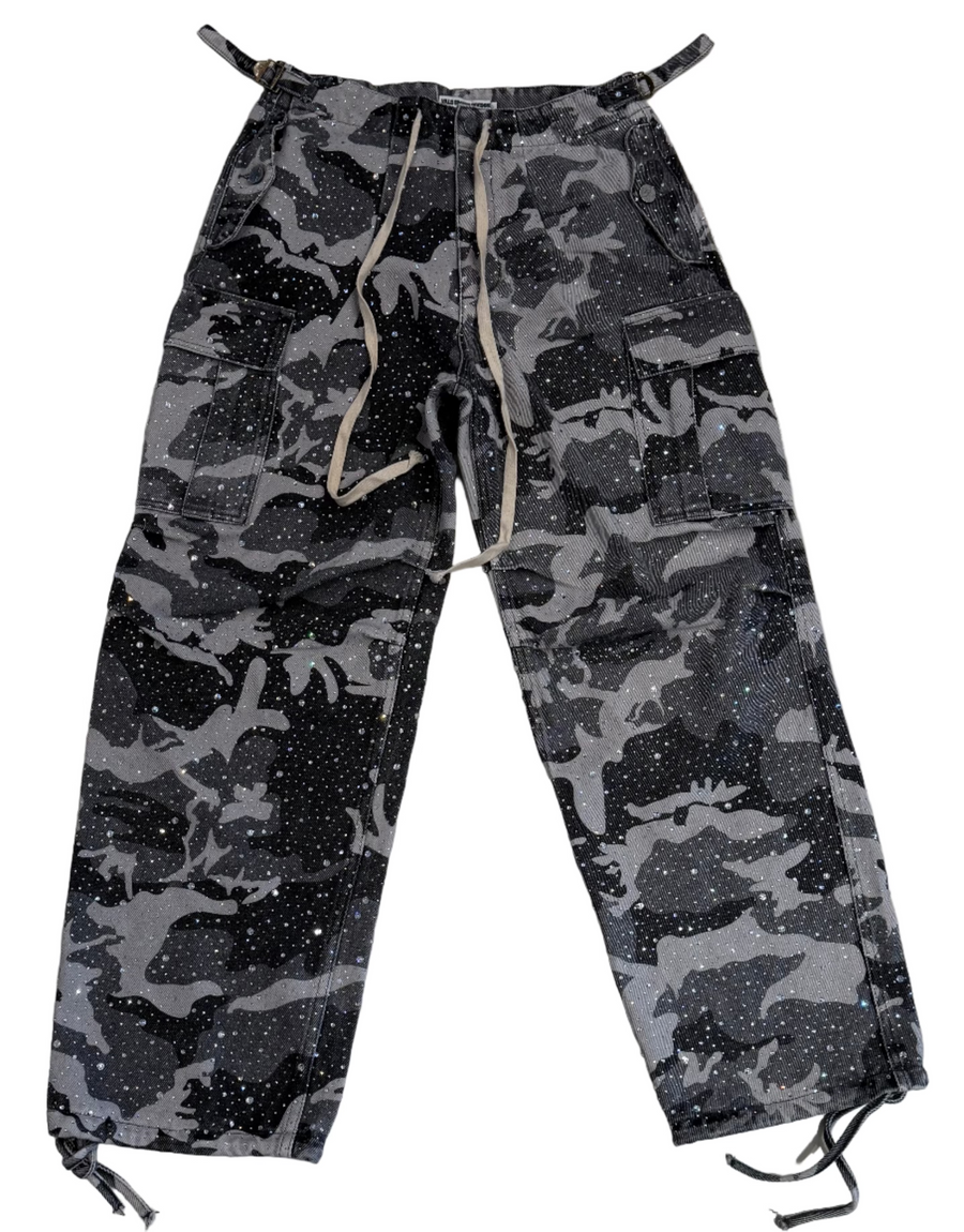 BF | Vale Forever Crystal Camo Cargos [USED 30W]