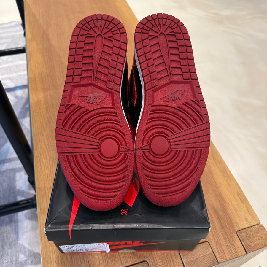 Air Jordan 1 Retro 