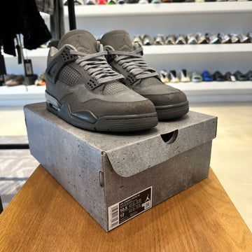 Air Jordan 4 Retro SE 