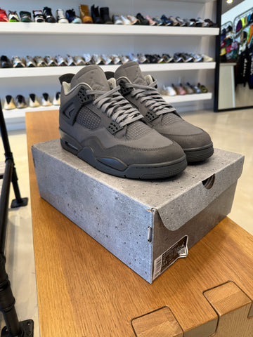 Air Jordan 4 Retro SE 