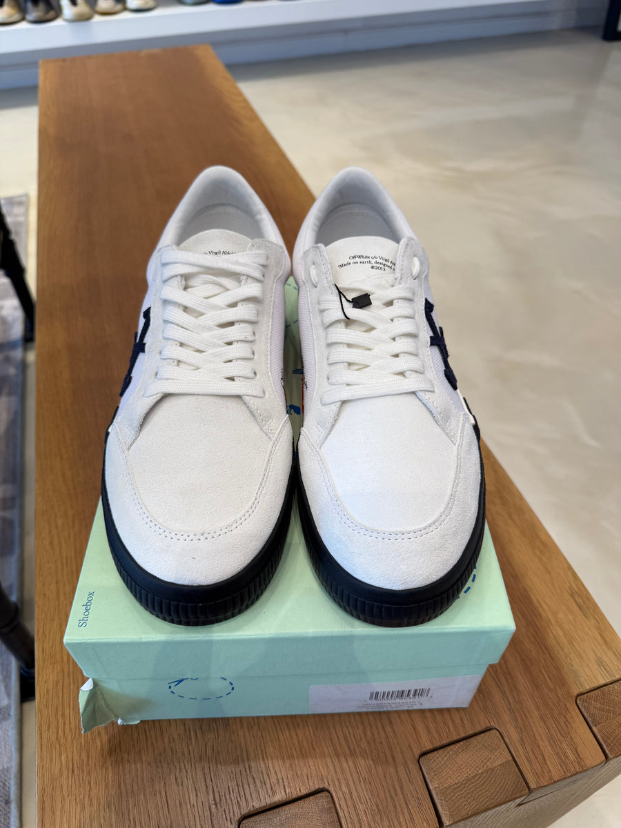 OFF-WHITE Vulcanized Low Canvas White Black (USED 45)