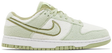 WMNS Nike Dunk Low 