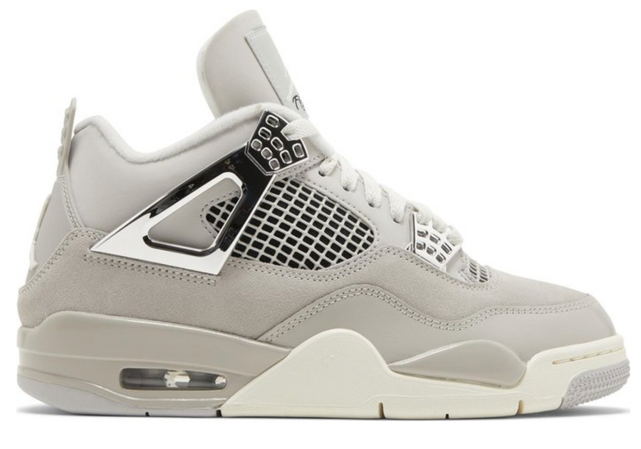 WMNS Air Jordan 4 Retro 