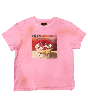 BIRTH OF ROYAL CHILD ”BERRY IS ON TOP” TEE IN PINK